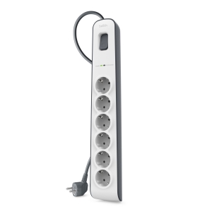 Belkin SurgeCube протектор със шест изхода: 650J