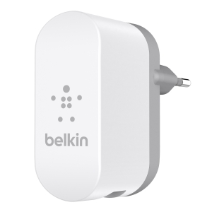 Belkin Dual 220V зарядно - 2.1A/10W