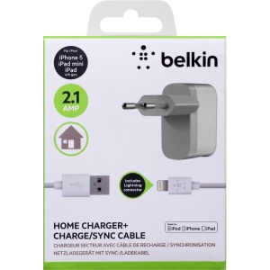Belkin 220V зарядно - 2.1A/10W * Oтделен Lightning кабел: 1.2м * Цвят: бял